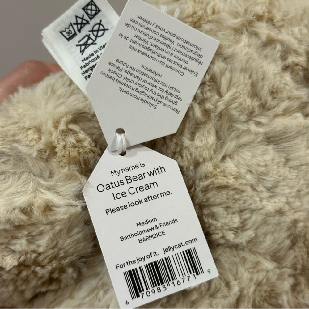 Authentic Jellycat NYC Exclusive Oatus Bear With Ice Cream - Picture 6 of 6